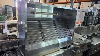 Campana extractora con motor