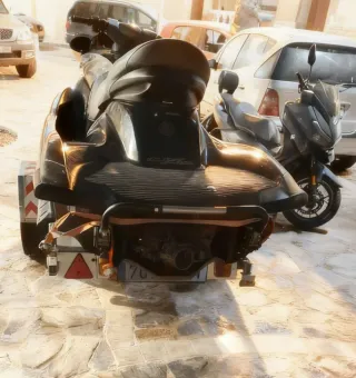 Moto de agua Yamaha FX 1.8.  3 plazas  Más remolqu