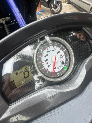 Moto de agua Yamaha FX 1.8.  3 plazas  Más remolqu