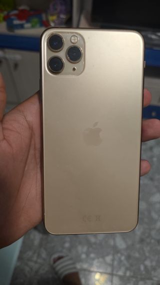 iPhone 11 Pro Max 256GB Oro 220€negociable