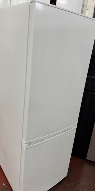 NEVERA DOS PUERTAS BLANCO