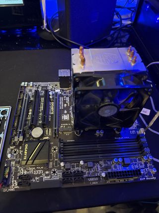 Placa Base Gigabyte GA-B150M-D3H