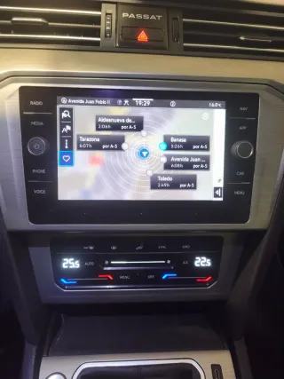 Volkswagen Passat 2022