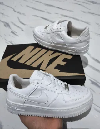 Nike Air Force 1 Niñ@s Blancas