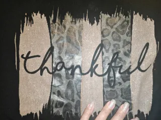 Maglietta maniche corte con stampa animalier