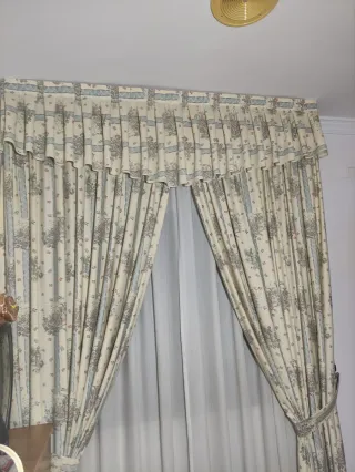 Cortinas dormitorio beige y azul