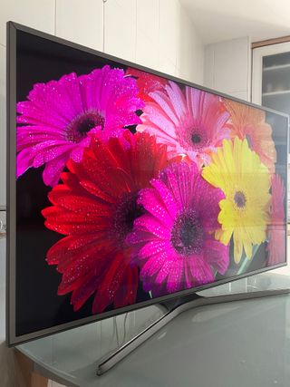 Televisor Smart TV 50 pulgadas