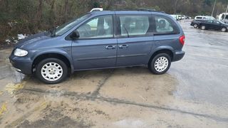 Chrysler Voyager 2.4 i LX 7 PLAZAS