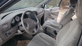 Chrysler Voyager 2.4 i LX 7 PLAZAS