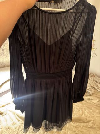 Vestido MAJE negro plisado talla 36