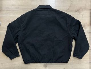 Cazadora bomber Zara alamares negra