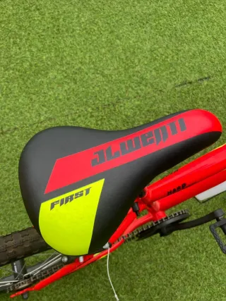 Bicicleta Infantil Roja JUVENTI