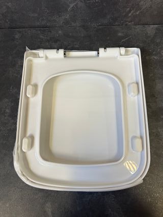 MASS DYNAMIC Asiento Inodoro Cuadrado