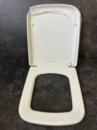 MASS DYNAMIC Asiento Inodoro Cuadrado