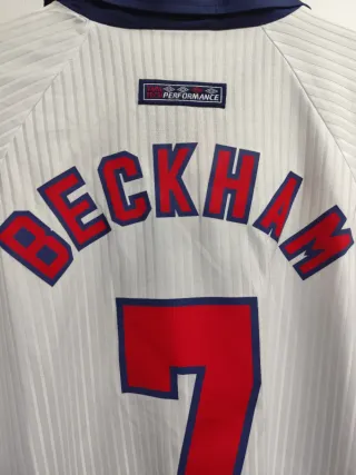 Camiseta Umbro Inglaterra Beckham Talla M