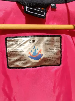 Chaqueta Cortavientos Montaña Impermeable Talla S