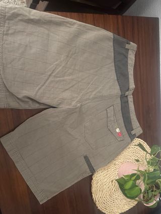 Pantalón corto Nike gris talla L