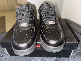 Nike x Supreme Air Force 1 Taglia 43
