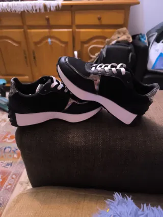 Zapatillas Karl Lagerfeld KidsTalla 34