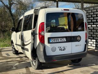 FIAT Doblò 2011