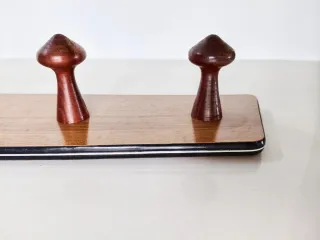 PERCHERO VINTAGE FORMICA