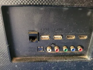 TV Sharp 70" 4K - Problema Iluminación