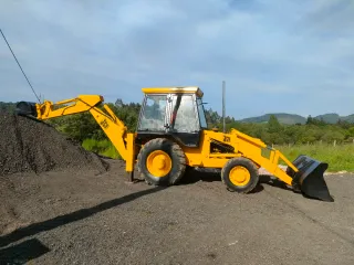 Retroexcavadora Mixta JCB 3cx