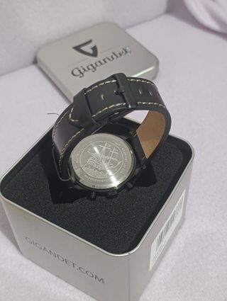 Reloj Gigandet Cronógrafo Negro Correa Cuero