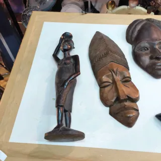 Máscaras y figuras Africana antiguas lote