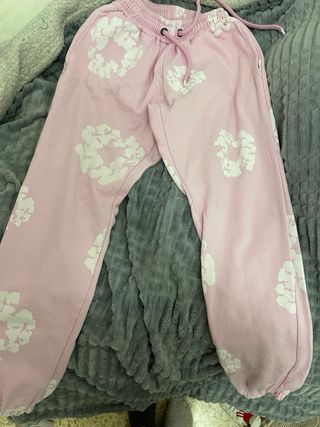 Conjunto Sudadera y Pantalón Rosa