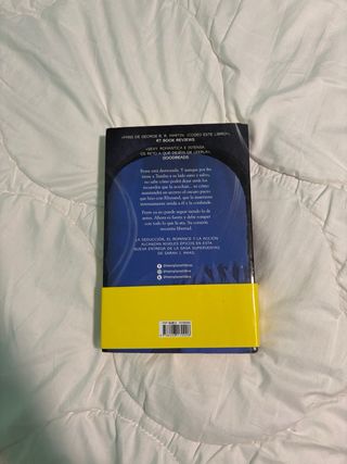 Una corte de rosas y espinas