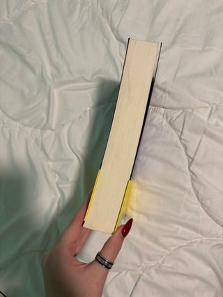 Una corte de rosas y espinas