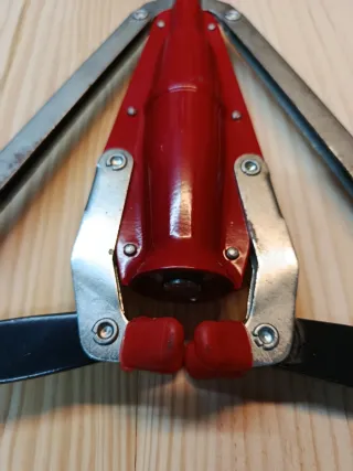 Encorchadora de botellas