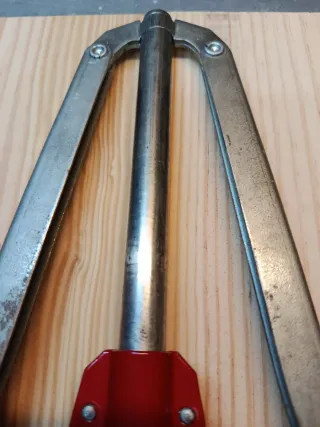 Encorchadora de botellas