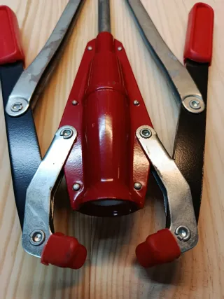 Encorchadora de botellas