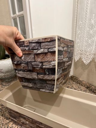 Conjunto 2 Maceteros Piedra Beige/Marrón