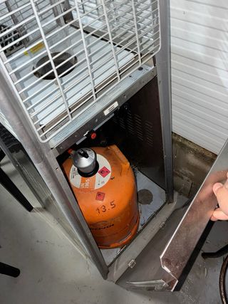 Estufa de gas piramidal BUTSIR