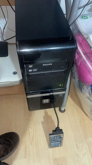 Ordenador sobremesa para piezas sin dusco duro