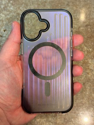 Funda Puloka iPhone 17 Magnética