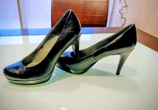 Zapatos de tacón negros