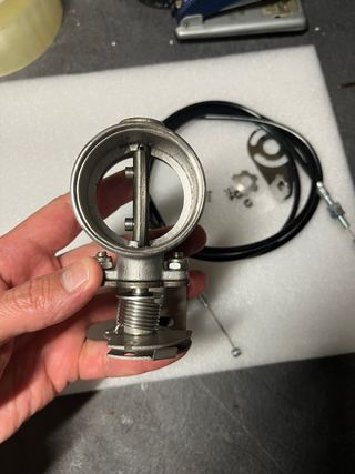 Válvula manual de escape