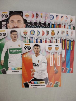 Lote Adrenalyn 2025-26 y Megacracks