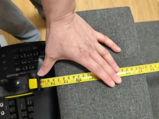 Sofá chaise longue gris