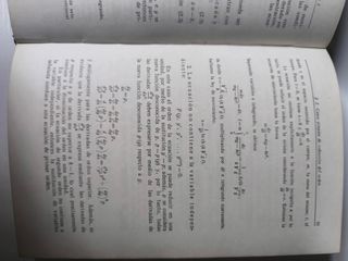 Ecuaciones Diferenciales y Cálculo Variacional