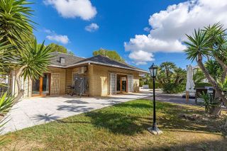 Chalet en venta en Campos de Golf - Villa Martin - Los Dolses en Orihuela