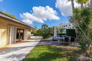 Chalet en venta en Campos de Golf - Villa Martin - Los Dolses en Orihuela