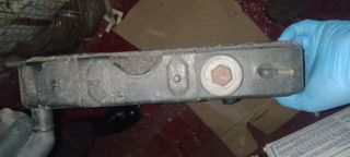 Renault R-4 3 velocidades. Radiador de agua