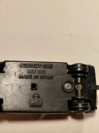 Peugeot 205 Mira Made in Spain Rojo