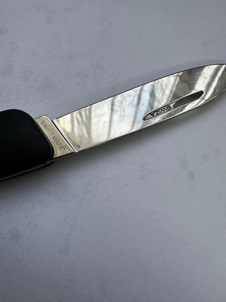 Navaja SWIZA Negra y Plateada