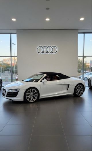 Audi R8 2012